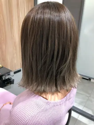 ミディアム カラー OFF YUYAのヘアスタイル