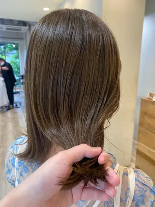 ミディアム SOLO所属・奈良 彩華のヘアスタイル