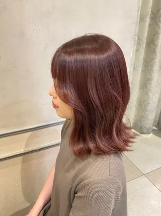 ミディアム カラー 池西 佳穂のヘアスタイル
