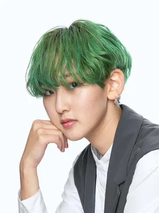 ショート 川上 春香のヘアスタイル