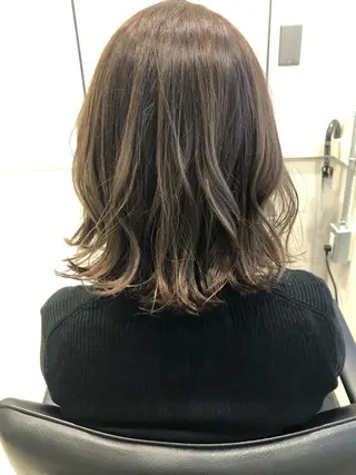 ミディアム GO TODAY SHAiRE SALON原宿店所属・GO TODAY シェアサロンのヘアスタイル