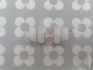 ネイル MIKIネイル YoYoのネイルデザイン
