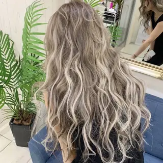 ロング モデル募集中 ★D.Cのヘアスタイル