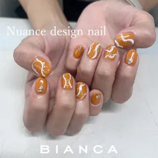 ネイル Bianca川口 Nagoyaのマツエク・マツパデザイン