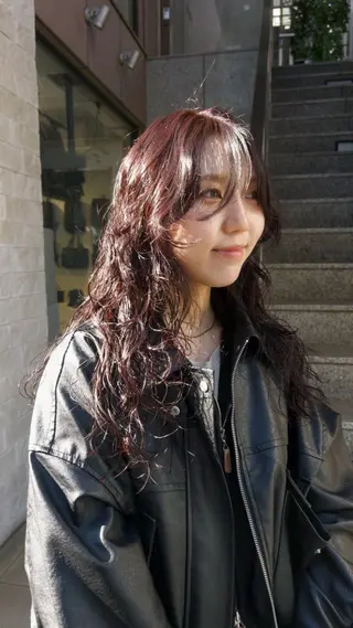 セミロング カラー じゅわっと暖色カラー 🍊Moemiのヘアスタイル