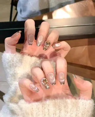 ネイル 安田 友梨のネイルデザイン