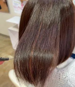 ミディアム カラー REMIX  HAIR所属・NAKAWAKI YUKAのヘアスタイル