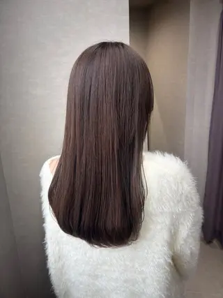 ロング aika .のヘアスタイル