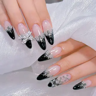 ネイル ネイルサロン エクラ 🌹【スカルプ専門】のネイルデザイン