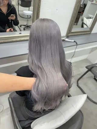 ロング カラー selene officialのヘアスタイル