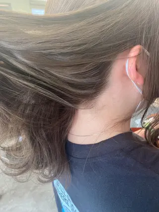 セミロング カラー 🕶️佐藤 海李🐏のヘアスタイル