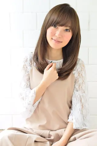 セミロング truck あべの店のヘアスタイル