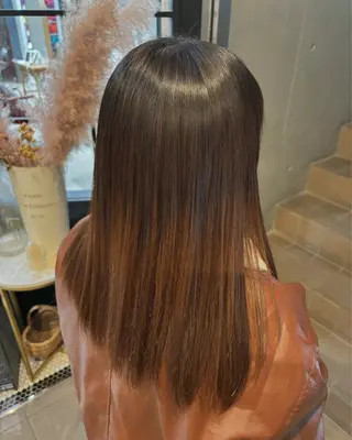 セミロング 透明感カラーと映画 美容師/yujiのヘアスタイル