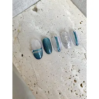 ネイル 𖡼 yumenoのネイルデザイン