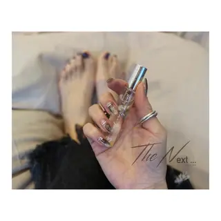 ネイル TheNext...shinsaibashi所属・TheNext Sinsaibasiのネイルデザイン