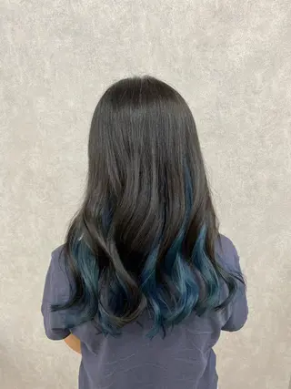 ロング 🩶西 雪乃/透明感 くすみカラー🫧のヘアスタイル