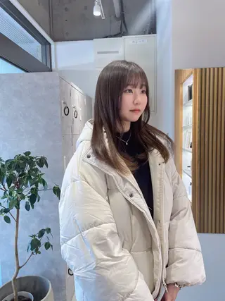 ロング カラー 月100人以上 髪質改善施術｜谷口のヘアスタイル