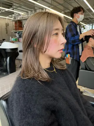 セミロング カラー ダブルカラー/ ケアブリーチ/クニトのヘアスタイル