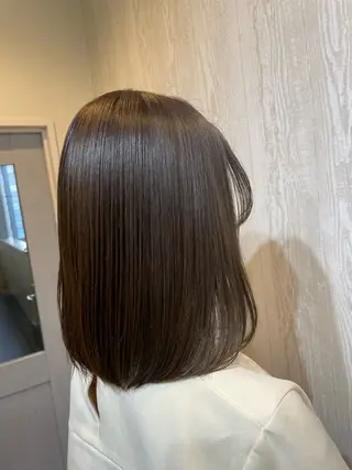 ミディアム カラー ヘアアレンジ HUENEST アカデミーサロンのヘアスタイル
