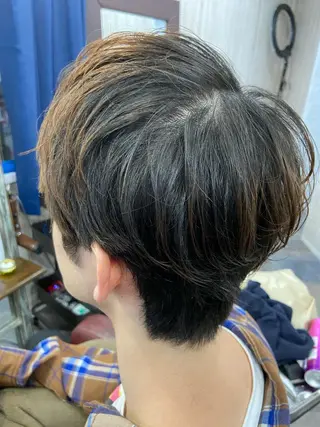 ショート メンズ カットパーマ✂️ 小坂田玲亜のヘアスタイル