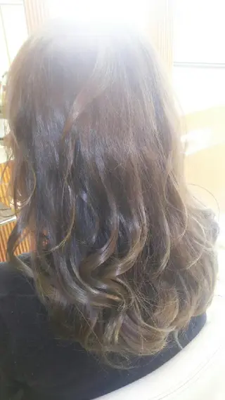 セミロング カラー 脇田 雄大のヘアスタイル