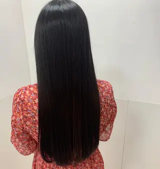 ロング カラー YUMA/レイヤー/ 似合わせ/パーマのヘアスタイル