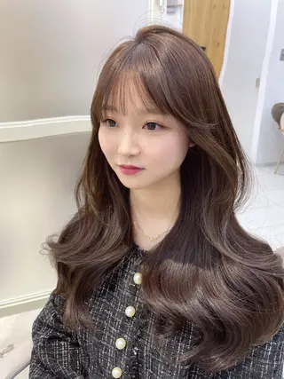 セミロング 顔周り/透明感カラー /韓国ヘア/TAKUのヘアスタイル