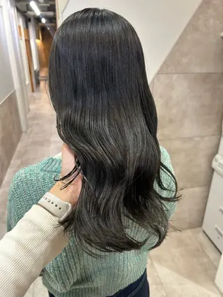 ロング カラー GO TODAY SHAiRE SALON所属・SAKINO． ベージュカラーのヘアスタイル