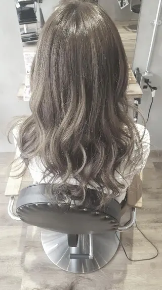 ロング カラー director永原 正敏のヘアスタイル