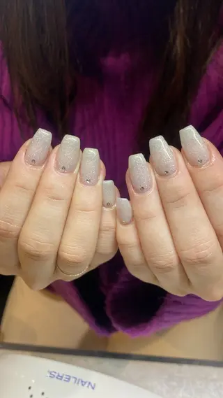 ショート maimai　W 【放出店】のネイルデザイン