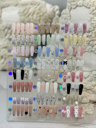 ネイル Elin Maggieのネイルデザイン