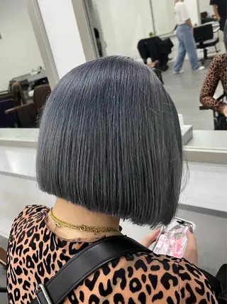 ショート カラー ♡なんば🫧透明感 🫧naako♡のヘアスタイル
