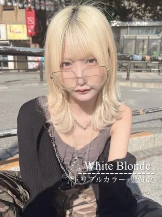 セミロング カラー ハイトーン×髪質改善 💍tiam💍のヘアスタイル