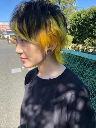 ショート StellA所属・アートディレクター ワダヒサノリのヘアスタイル