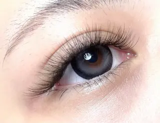 マツエク・マツパ cachette eyelash所属・月森 未奈子のマツエク・マツパデザイン