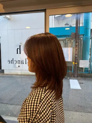 ミディアム h Blanche 丸山 稚葉のヘアスタイル