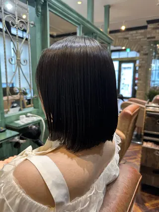 ミディアム Monan 新宿所属・ケイジ✨透明感 /艶カラー✨のヘアスタイル