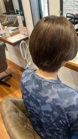ショート いくみ/豊橋 /艶カラーのヘアスタイル