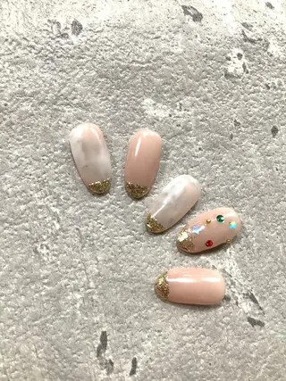 ネイル 横尾 麻里のネイルデザイン