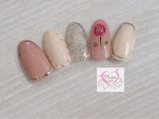 ネイル 山崎 みゆきのネイルデザイン