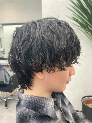 パーマ メンズ GINZA CAMINOIA 熊谷所属・鈴木 翔偉のヘアスタイル