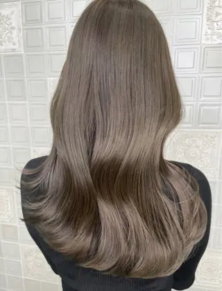 ロング ‎髪質改善/美髪矯正 mitsuki‎のヘアスタイル
