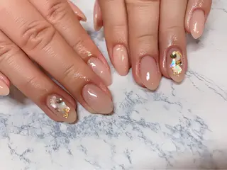 ネイル 菅野 愛花のネイルデザイン