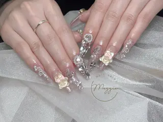 ネイル Maggie Nail🦩のネイルデザイン