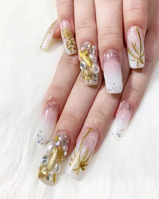 ネイル 渡邊 亜貴のネイルデザイン