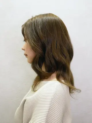 セミロング カラー 大人レイヤー& 透明感カラー💄のヘアスタイル