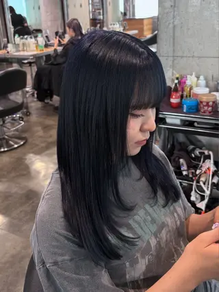 セミロング カラー ハイトーンブロンド 横浜💞ミオのヘアスタイル