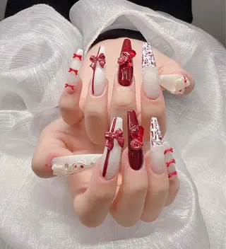 ネイル Lee Nailsのネイルデザイン