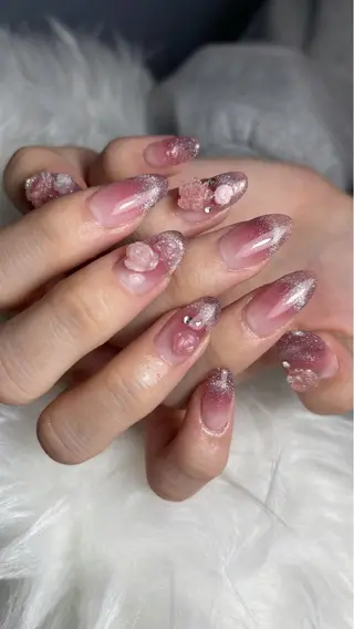 ネイル Nail Salon L'arc所属・☆Mèo ☆のネイルデザイン