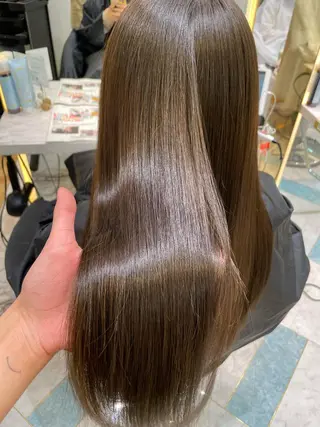 ロング カラー ♥️ブリーチ/ボブ/ レイヤー♥️maiのヘアスタイル